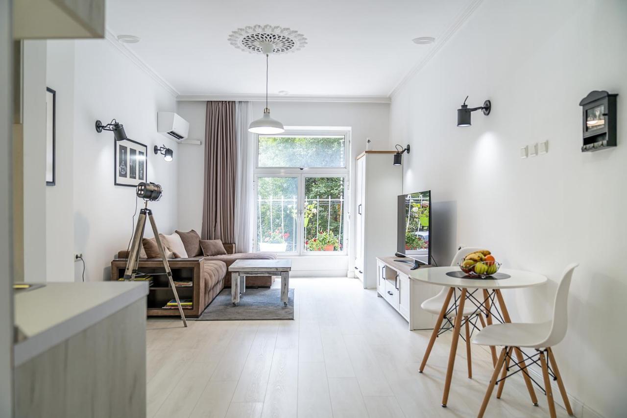 Jazz & Wine - Luxury Apartment By The Sea & Parking & Hbo & Netflix Varna Exterior foto